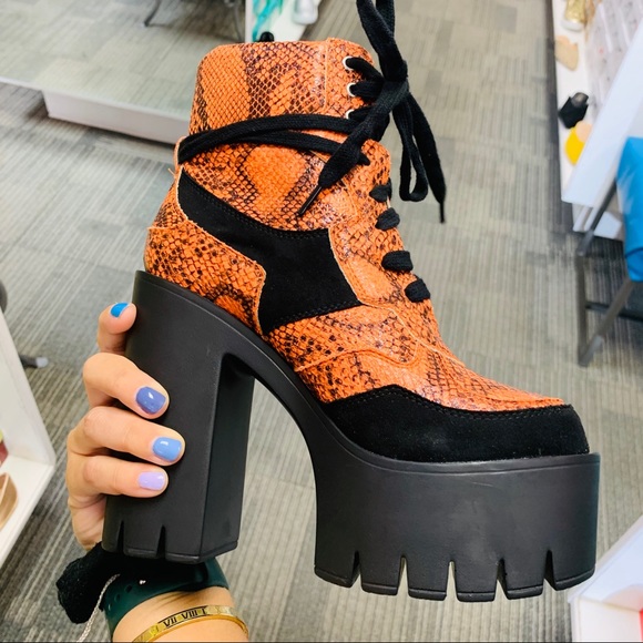 Orange snake platform heeled boot - Picture 5 of 6